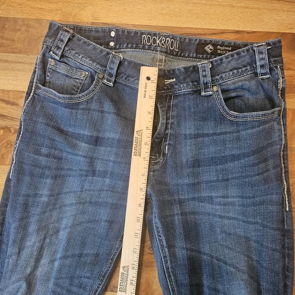 Rock & Roll Cowgirl Boyfriend Jeans 30x30 - Picture 4 of 13